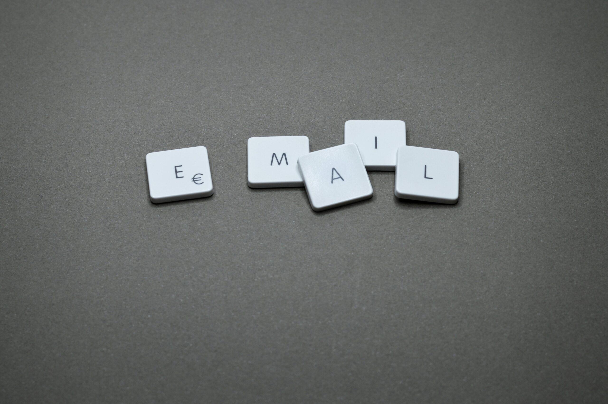 E-Mail